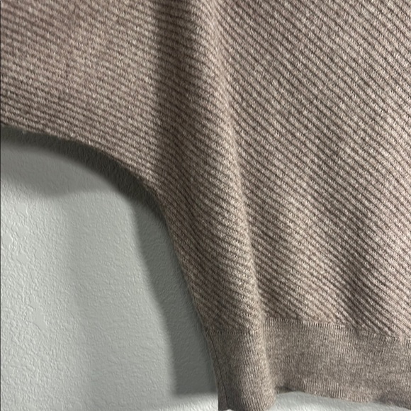 The Reset R Label Wool Cashmere Blend Cozy Taupe Sweater L - Picture 7 of 8